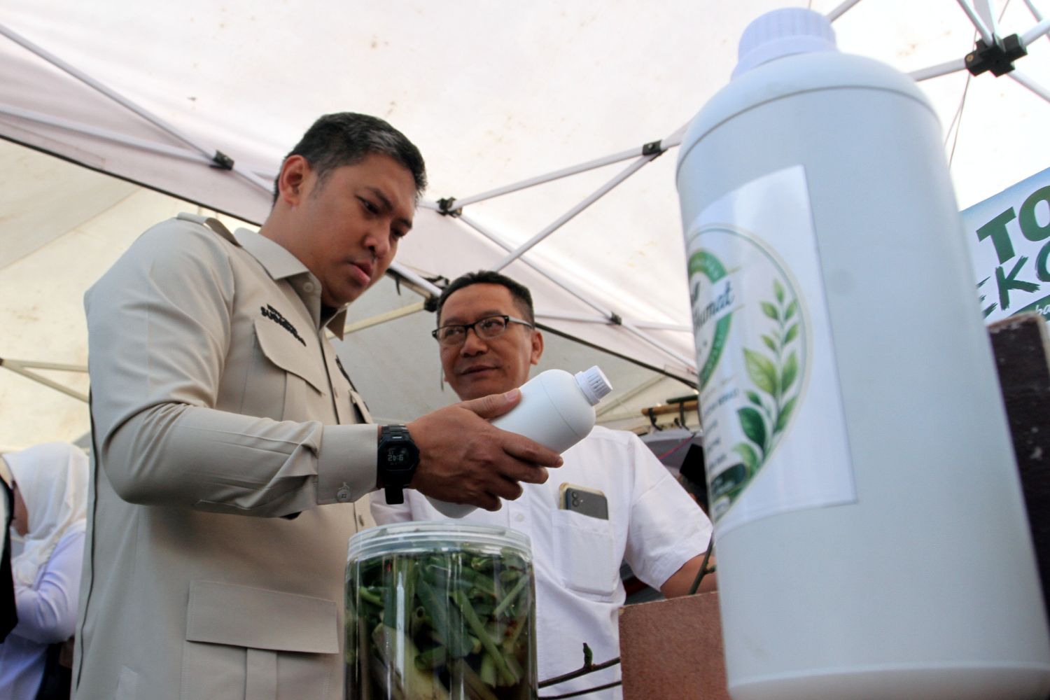 Hambalang Boys dan Taruna Nusantara, Membaca Prabowo Melalui Teori "Trust" Francis Fukuyama