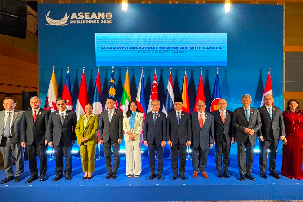 ASEAN Serukan Kebebasan Navigasi di Selat Internasional