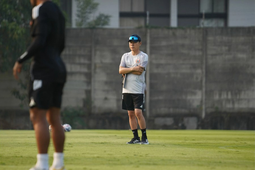 Sanksi KFA Usik Langkah STY, Persija Fokus Piala Presiden